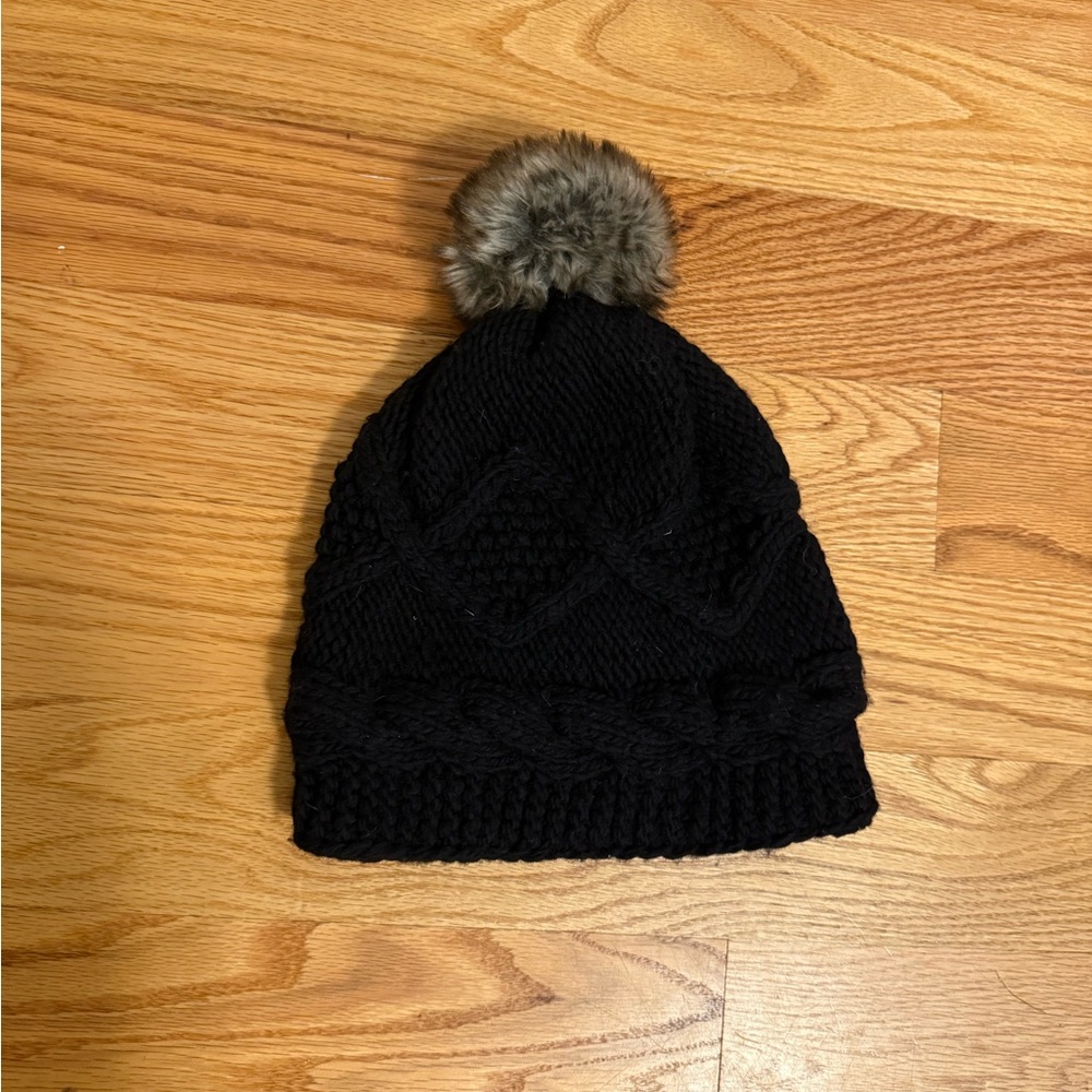 Black Knit Beanie with Faux Fur Accent